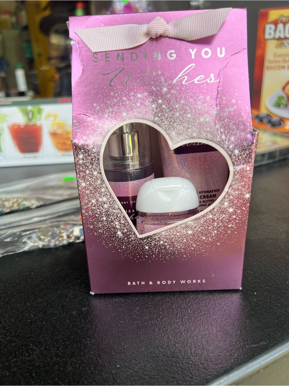Bath & Body Works Pink Ombre Heart Gift Set